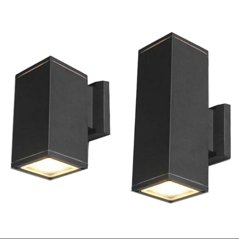 Lampada da parete personalizzata per applique moderna IP65 Lampada da esterno in alluminio impermeabile a LED su e giù per la parete Made in China