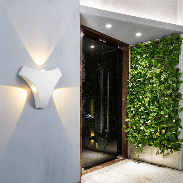 Illuminazione decorativa per pareti esterne Lampada da parete per ufficio Lampada da parete per esterni a LED per esterni IP65 Lampada da giardino Fornitori