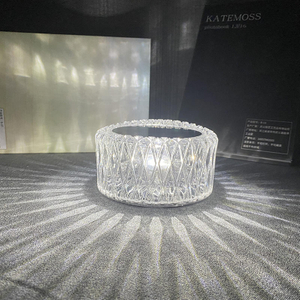 Lampada da tavolo in cristallo rosa Camera da letto Ricarica USB Comodino Luce notturna romantica Lampada da tavolo Touch Control Petalo Atmosfera Stoviglie Interni multicolore