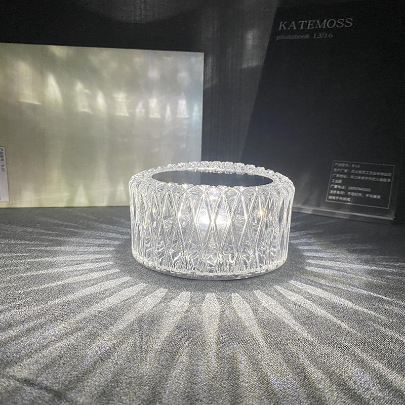 Lampada da tavolo in cristallo rosa Camera da letto Ricarica USB Comodino Luce notturna romantica Lampada da tavolo Touch Control Petalo Atmosfera Stoviglie Interni multicolore