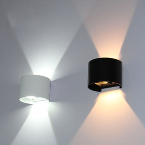 Il design impermeabile del semicerchio ha condotto l'illuminazione esterna della luce della parete 6W con il riparo della lampada della luce degli apparecchi di prezzo diretto della fabbrica