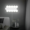 Lampada da parete a esagono quantico a nido d'ape a LED colorato con sensibilità al tocco per il soppalco delle scale del soggiorno della camera da letto