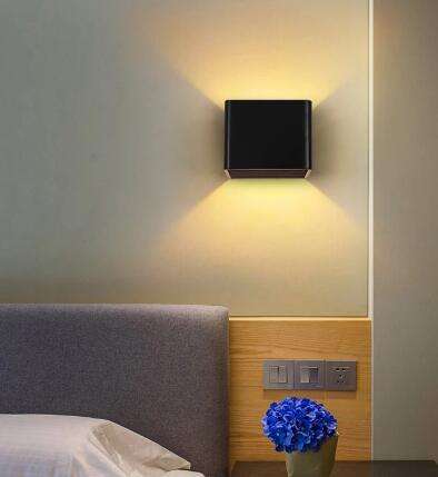 5W Sensore di movimento Led Night Light Lampada da parete ricaricabile per interni lampada da comodino usb lampada da comodino con porta usb lampada da comodino con lampade da comodino usb con 