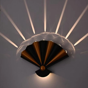 2023 Nuova lampada da parete impermeabile IP65 da esterno 8W su e giù per esterni Illuminazione da giardino da parete Luci decorative Luce da parete