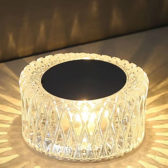 Lampada da tavolo Atmosfera popolare Luce Creatività transfrontaliera Moderna semplice luce ricaricabile Luce notturna romantica