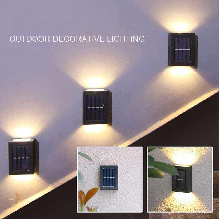 Lampada a sospensione decorativa da giardino intelligente per esterni di vendita calda Lampada da parete solare a LED luminosa su e giù impermeabile