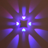 Lampada da parete a LED a forma di cuore Lampada da parete con telecomando Lampada da parete per camera da letto Soggiorno Negozio di barbiere Alta qualità Prezzo economico Alta qualità