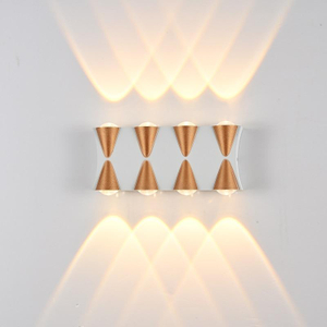 LED Impermeabile IP65 Lampada da parete da giardino Lampada da parete a LED decorativa per interni ed esterni