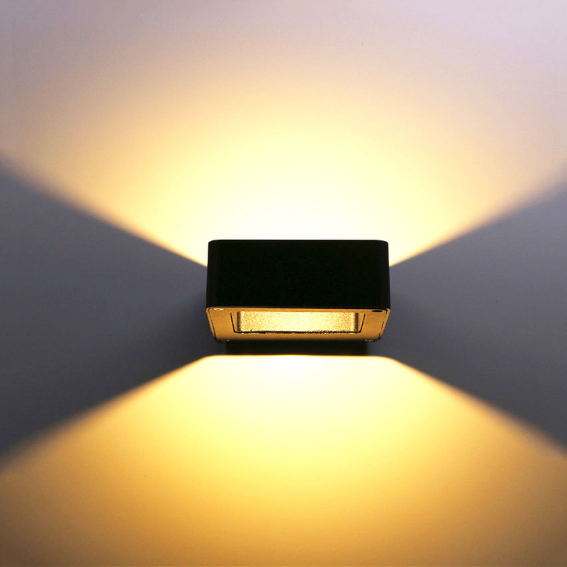LED Portico Luce Impermeabile Esterna 6W 12W Lampada da parete in alluminio nero Giardino Cortile Corridoio Balcone Sconce Light AC110V / 220V