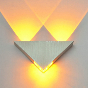 3W 9W Lampada da parete per interni a LED a parete moderna triangolare moderna in alluminio per la decorazione domestica