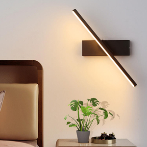 Lampada da parete da comodino Lampada da parete orientabile ad angolo regolabile Illuminazione a LED per interni Lampada da parete a striscia semplice in alluminio