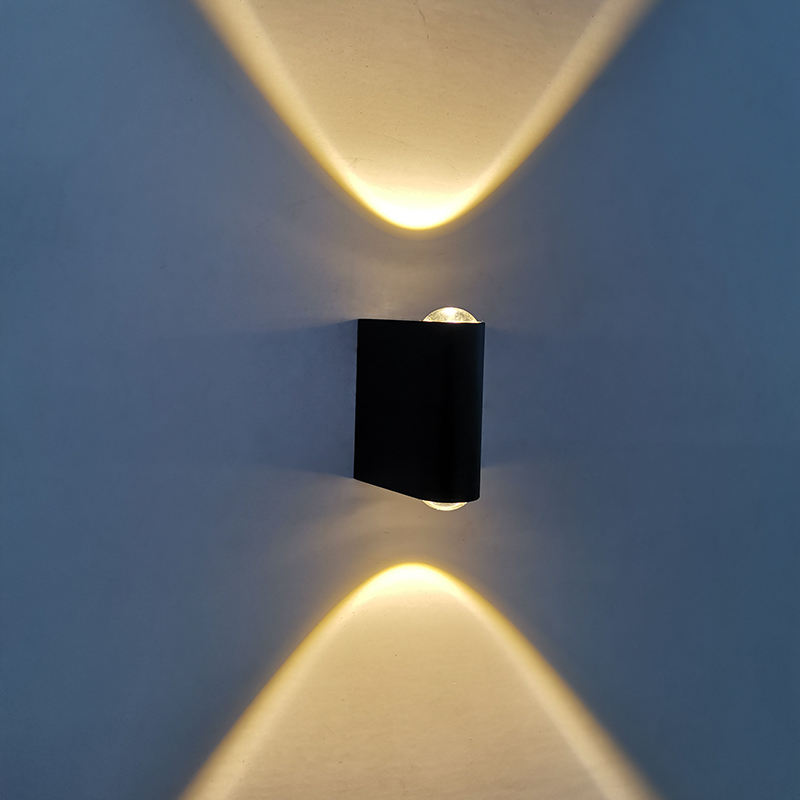 Lampada da parete a LED impermeabile di alta qualità per esterni di vendita diretta in fabbrica Lampada per scale da corridoio per hotel Villa