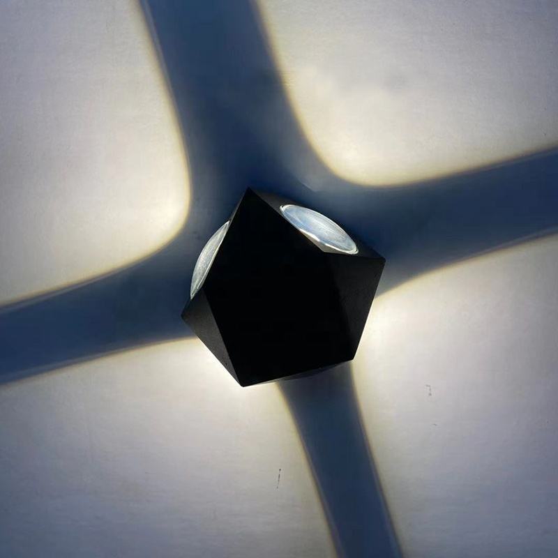 La parete leggera montata scala del circuito integrato accende l'interno moderno con la luce del riparo della parete domestica di sicurezza 100%.