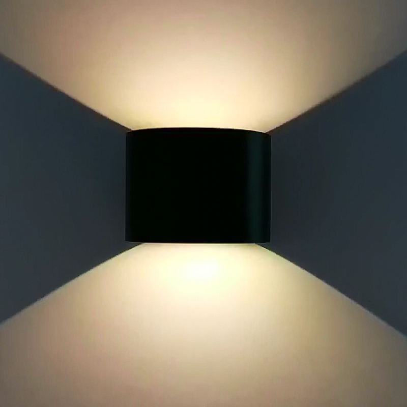 Lampada da parete a led impermeabile da 6W con design a semicerchio impermeabile per esterni con lampada a sospensione per applique a prezzo diretto di fabbrica