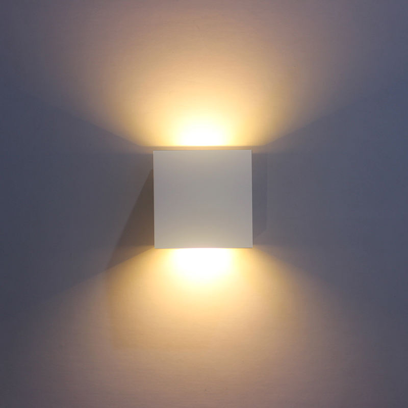 Cube CoB 6W LED Up Down Wall Sconce AC85-265V Camera da letto Comodino Cubo Applique da parete per interni Decorazione in alluminio Apparecchio di illuminazione