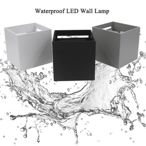 Stile industriale AC85-265V Impermeabile IP65 Fascio regolabile Lampada da parete impermeabile per esterni a LED in alluminio