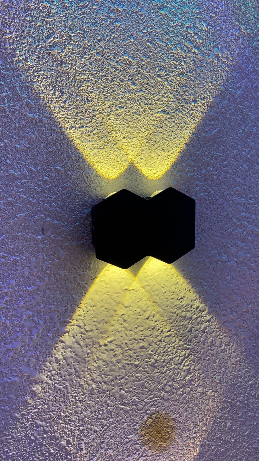Lampada LED Moderna Quattro Lampade Da Parete Impermeabili E Luce Decorativa Per Esterni