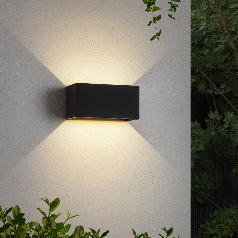 lampada da parete per esterni per esterni quadrata esterna impermeabile ip65 decorativa all'ingrosso montata su superficie
