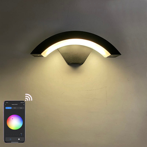 Tuya Smart WiFi Lampada da parete a LED Portico per esterni Luce da giardino Impermeabile Sconce Light RGBW 15W Dimmerabile Funziona con Alexa e Google Home