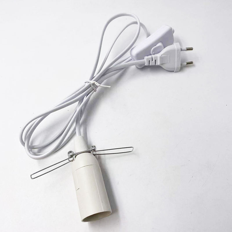 Portalampada europeo con attacco base E14 con interruttore on off spina ue prolunga filo vintage e14 base lampadina