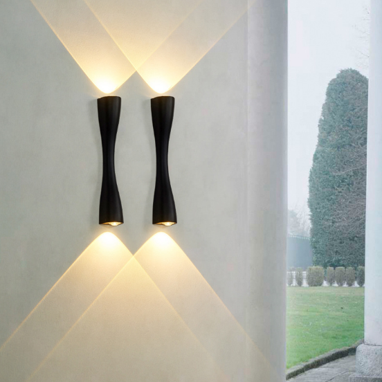 Lampada da parete da giardino 6W Lampada da parete moderna per villa da cortile Lampada da giardino per esterni su e giù Lampada a doppia testa Tromba d'oro Lampada da parete a LED impermeabile per esterni