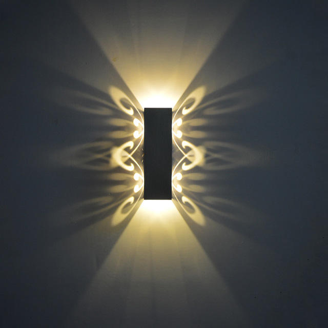 Il nuovo arrivo 6W doppia farfalla in alluminio ha condotto il riparo della parete per le luci della parete interna Luce notturna del fondo del fiore della stanza di bellezza