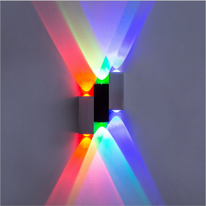 Lampada da parete a LED su e giù per scale Riparo da parete Fornitura di fabbrica 6W Lampade da parete per interni in alluminio Fabbricazione decorativa ILLUMINAZIONE
