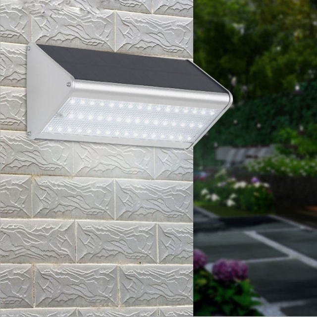 Luce solare a LED Lampada solare per esterni Lampada da parete Luce solare ad energia solare impermeabile per la decorazione del giardino Corridoio Hotel Cafe Recinzione