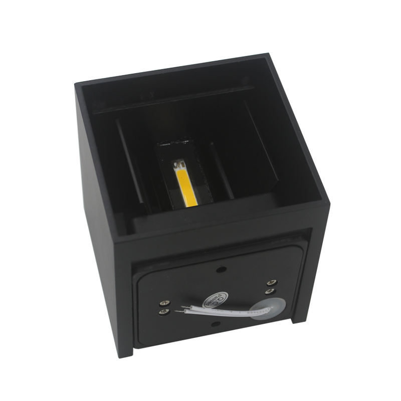Vendita calda Fabbrica diretta 12W Lampada da parete per esterni Applique da parete Lampada da parete moderna Applique da parete Migliore qualità con il miglior prezzo