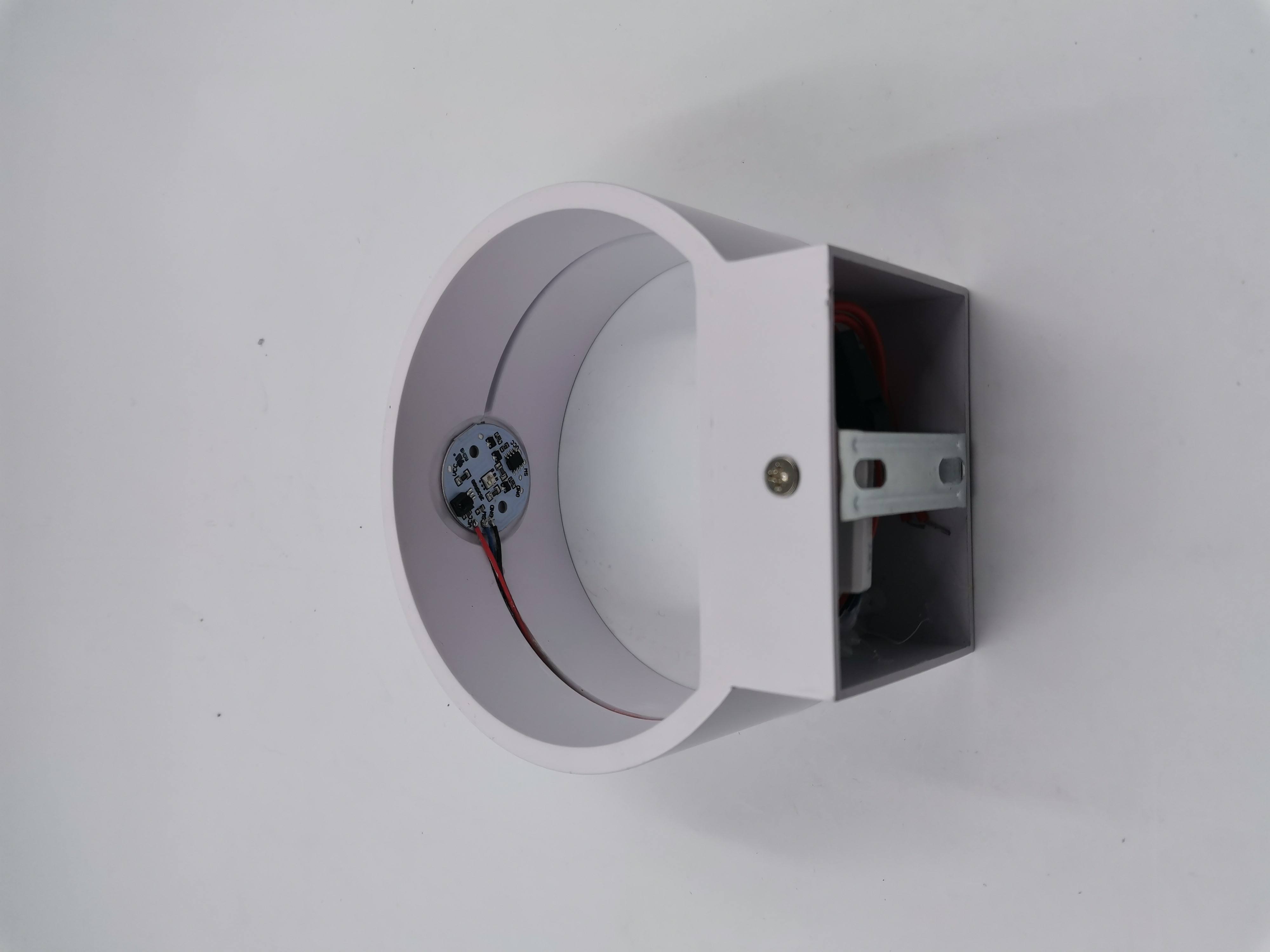 Circle applique da parete RGB Apparecchio di illuminazione soggiorno camera da letto illuminazione su giù Luce notturna a Led