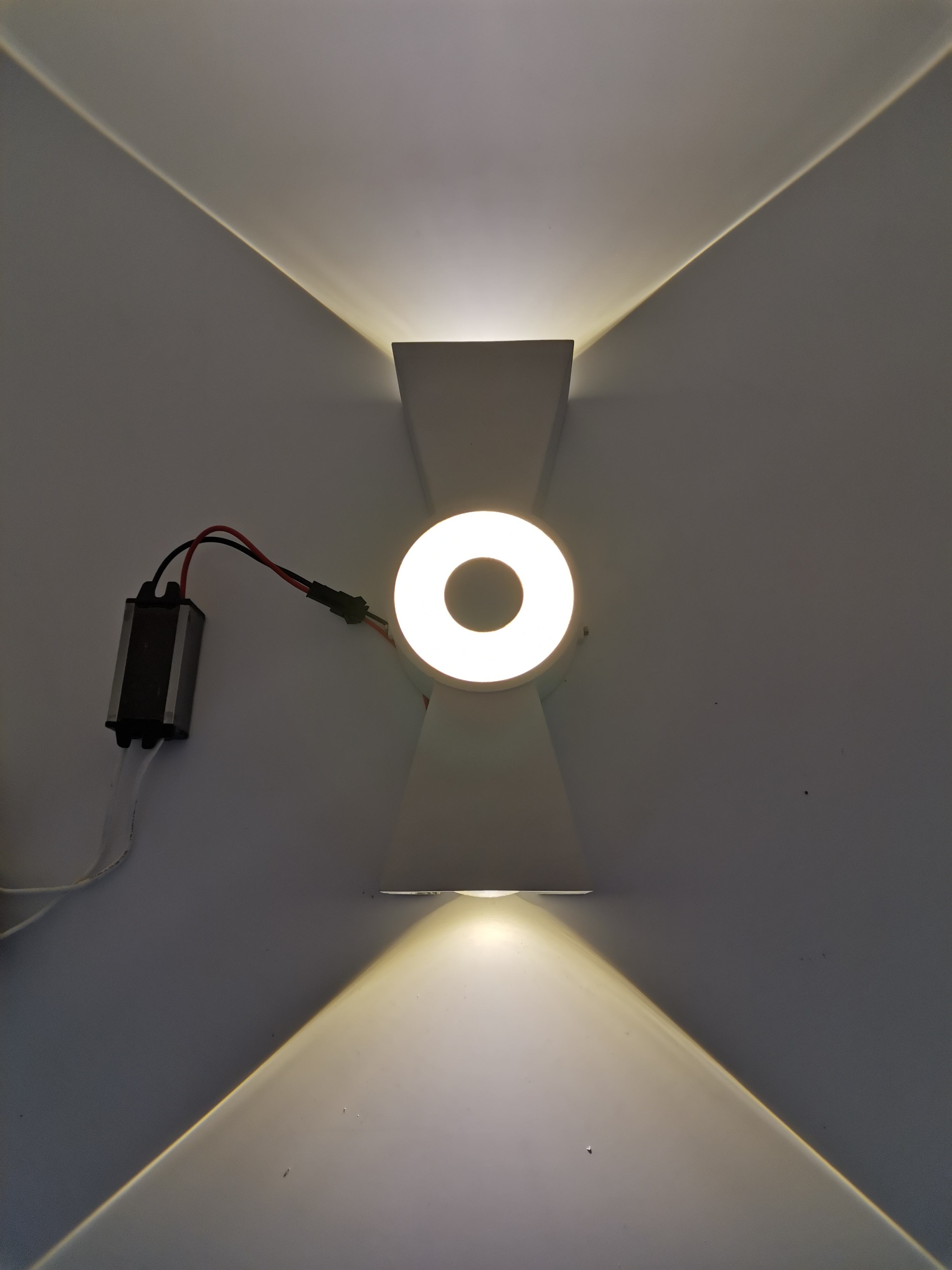 Lampada da parete a forma di nodo cinese impermeabile da esterno 6W COB chip up and down applique in alluminio ip65 applique da parete quadrata portico giardino