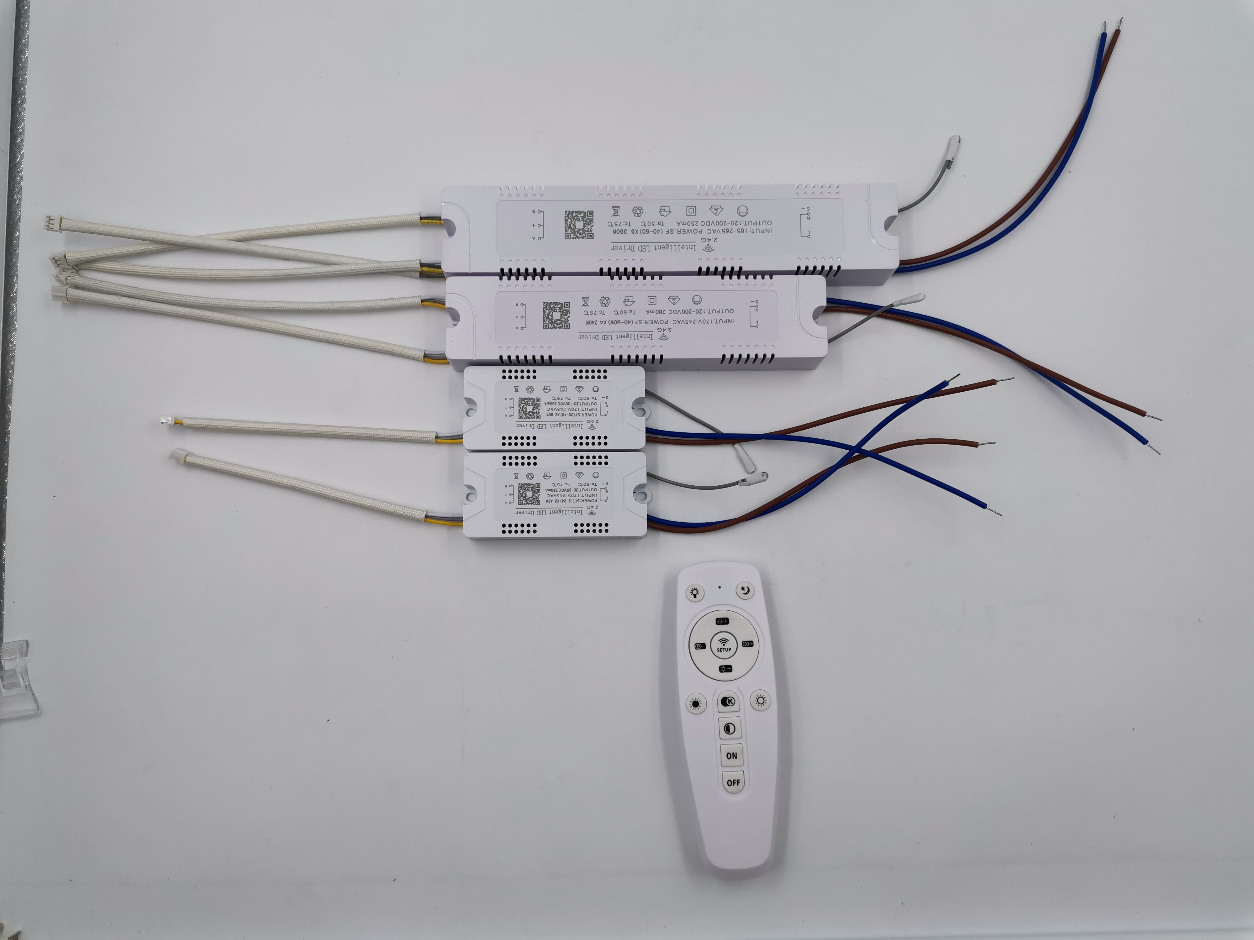 Tuya APP Gateway compatibile Zigbee Smart Dip Dimming Power Driver 2.4G controllo app e controller