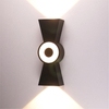 Luce a led di vendita calda Lampada da parete impermeabile Horn e moderna luce notturna per esterni in lampada da parete su e giù di alta qualità