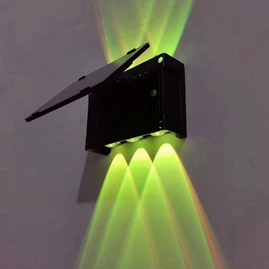 Nuova luce galleggiante a LED solare transfrontaliera per esterni Lampada da esterno impermeabile per esterni