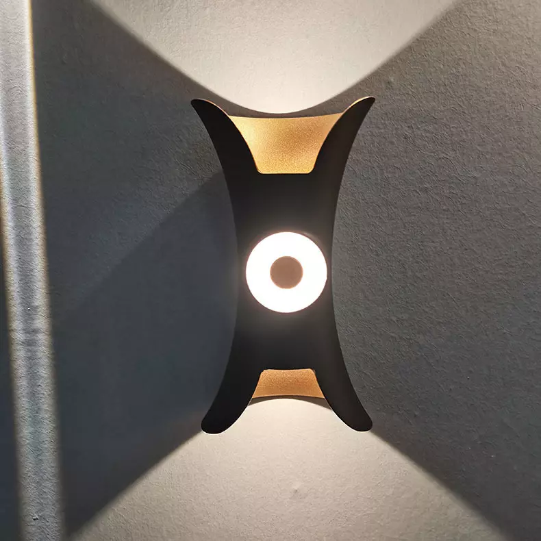 Impermeabile LED Outdoor Wandlamp LED IP65 Alluminio Up And Down Luce decorativa per esterni per interni