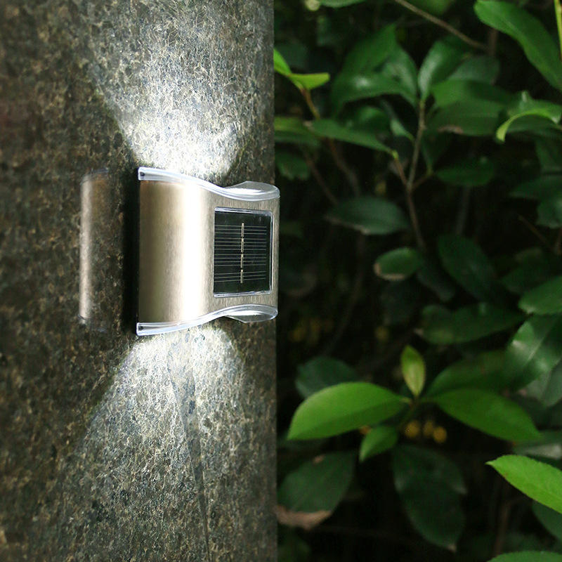 Lampada solare 6LED IP65 Lampada da esterno impermeabile Lampada da parete per cortile per la decorazione della villa da giardino
