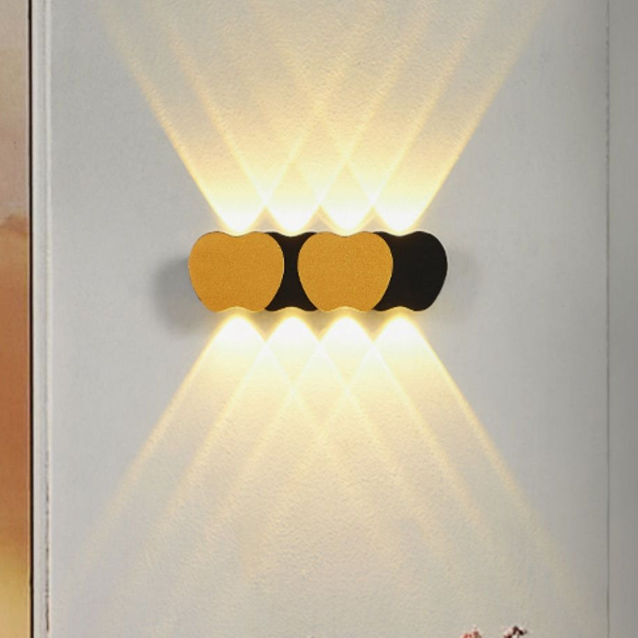 Nuovo Corridoio Scale Illuminazione Lampada da parete a LED Esterna impermeabile IP65 Su e giù Applique da parete Luce acrilica Luci da giardino 220V