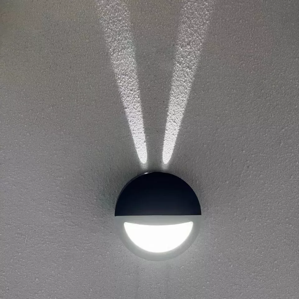 Lampada da parete moderna creativa rotonda a forma di stella, illuminazione per interni