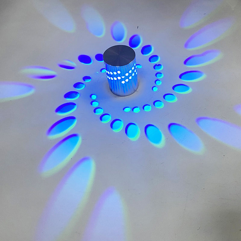 Lampade da parete Led Lineari Luce su e giù Corpo luminoso Lampada Stile di illuminazione Ufficio moderno Materiale Epistar Flusso in ingresso