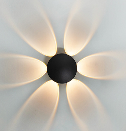 Lampada da parete impermeabile per esterni moderna semplice e creativa Lampade da cortile a LED Lampada da cancello Lampada da parete per balcone da giardino Nordic Lampa