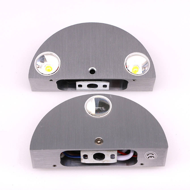 Lampada da parete a LED Up and Down 3W Applique da parete in alluminio per l'illuminazione interna a led dell'hotel della camera da letto