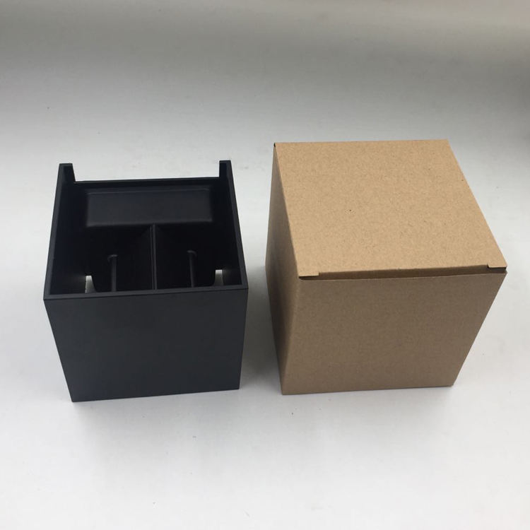 Decorazione industriale 12W IP65 Lampada da parete a led per esterni impermeabile Wandlamp su e giù Lampada da parete con prezzo di fabbrica