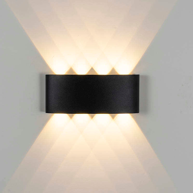 Lampada da parete a led 8W da esterno per interni Ip65 su giù bianco nero moderno per scale domestiche camera da letto comodino luce bagno