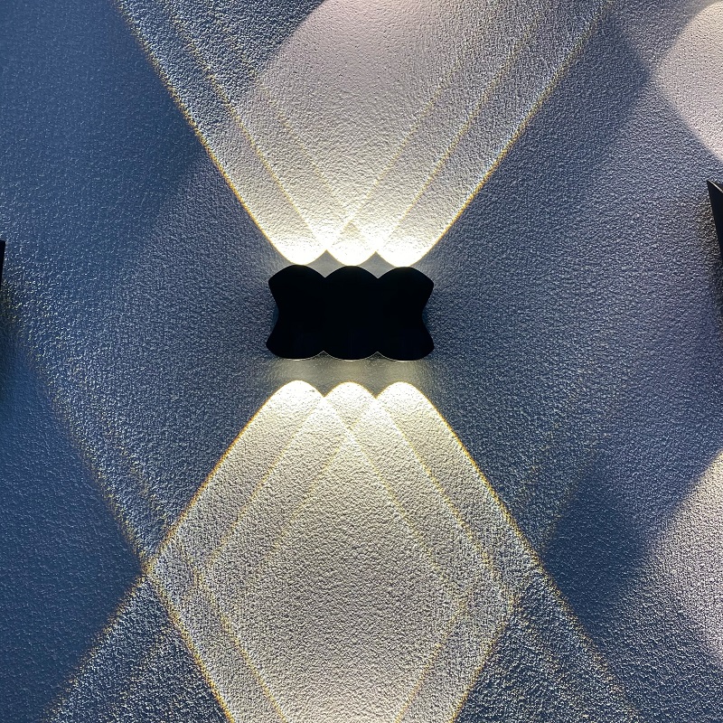Lampada da parete per esterni per interni Lampada da parete a LED su e giù IP65 Illuminazione impermeabile applique moderne per esterni applique moderne per illuminazione esterna applique moderne per esterni 