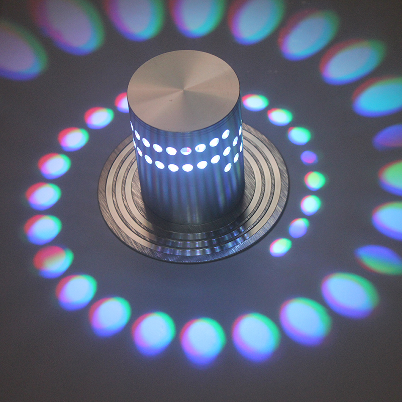 Lampada da parete a LED RGB con foro a spirale per interni