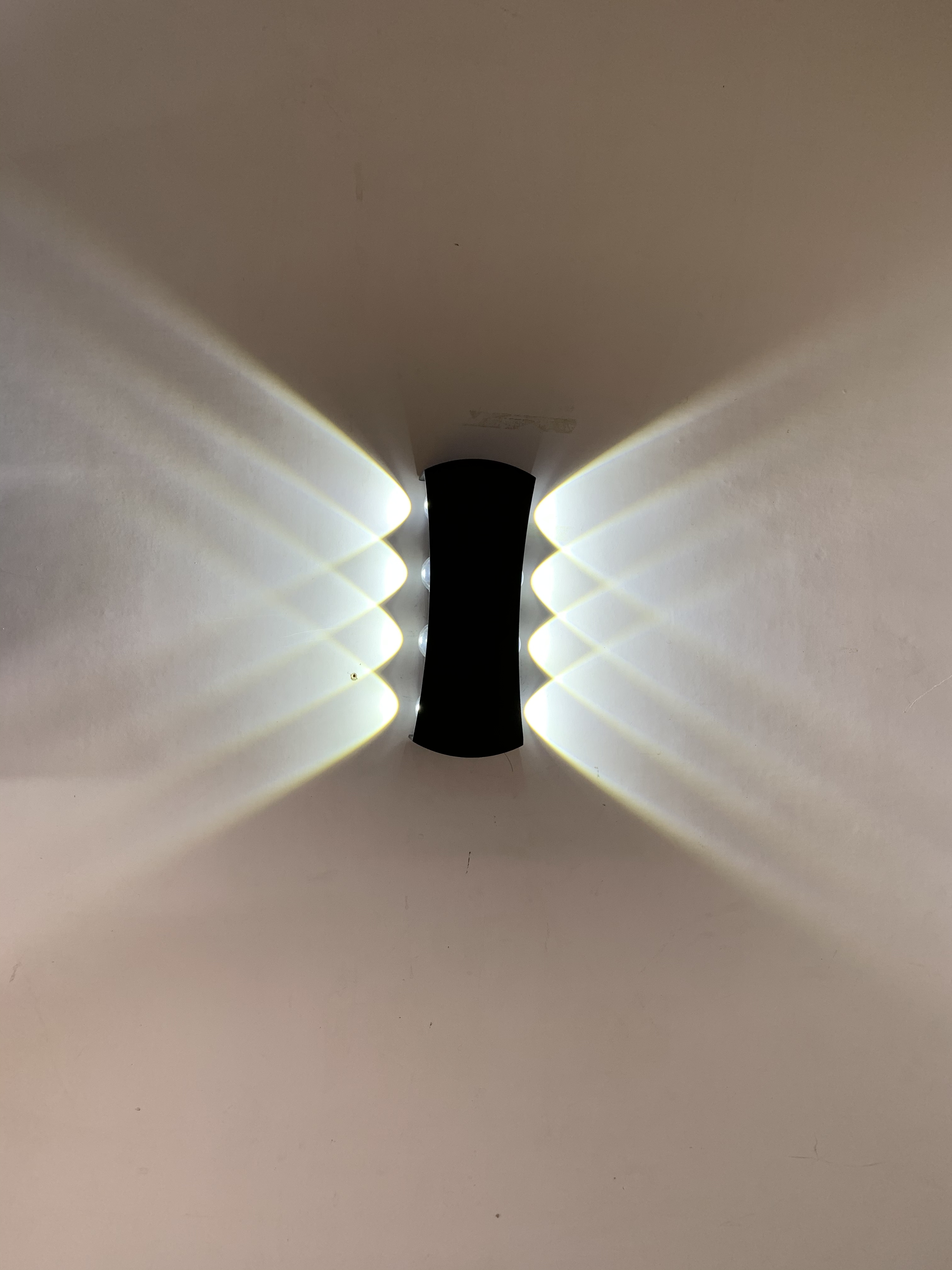 Lampada da parete impermeabile per esterni moderna semplice e creativa