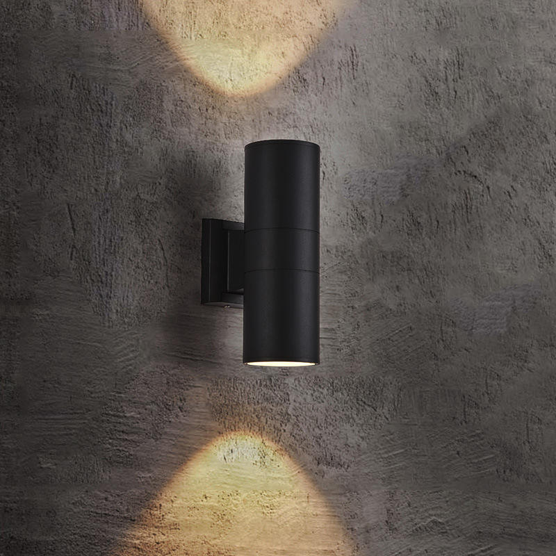 Lampada da parete personalizzata per applique moderna IP65 Lampada da esterno in alluminio impermeabile a LED su e giù per la parete Made in China