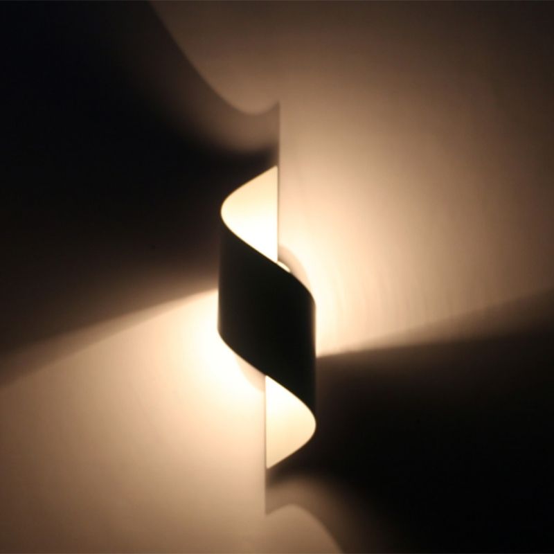 Lampada da parete 12W Led Mirror Sconce per illuminazione domestica Decorazione Comodino da giardino fantasiose luci notturne Su e giù Illuminazione elettronica