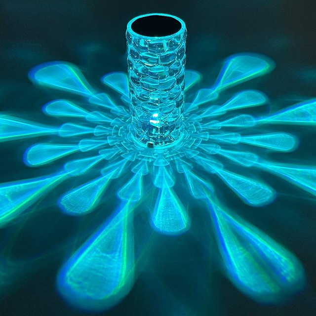 Lampada da comodino in cristallo trasparente moderna in acrilico di lusso a led con controllo tattile Lampada da comodino a luce notturna Ricaricabile Cena romantica Amazon