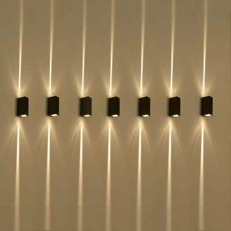 Lampada a Led moderna Lampada da parete a conchiglia nera Lampada da parete impermeabile e luce notturna per esterni Applique da parete su e giù per la casa